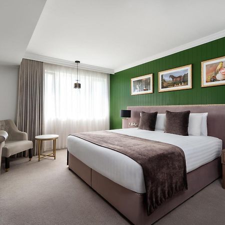 Ivanhoe Inn And Hotel Белфаст Экстерьер фото